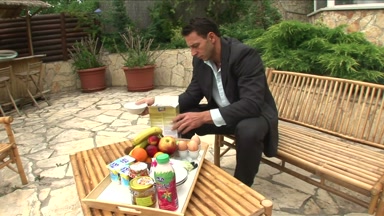 Lea Lexus und Jenny Noel sind freche spanische Dienstmädchen - AssMania