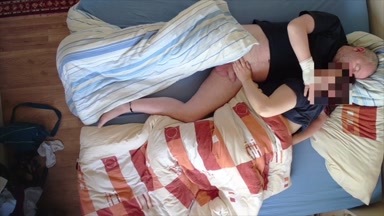 Die zärtliche Handmassage vom Schwanz am Morgen