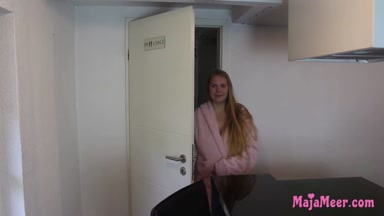 BBW Teen wird in der Küche gefickt