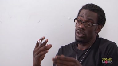 Gesichtsbehandlungen sind besonders beliebt bei dünnen schwarzen Milfs mit kleinen Titten und Zuneigung zu BBC