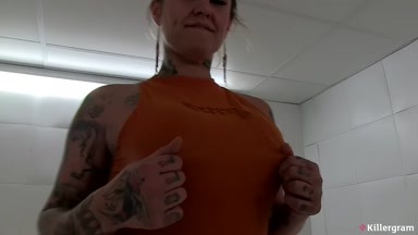 KILLERGRAM - Tallulah Thorn's Mund & Muschi werden mit dem Sperma-Team gefüllt