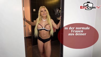 Deutsche Milf wird von 2 Typen ordentlich durchgefickt