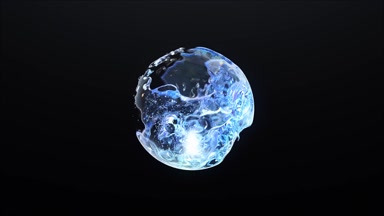 Zierliche asiatische Frau mit starker Ejakulation dominiert einen Mann mit großem Penis auf der Couch