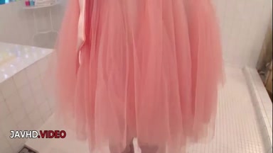 Wilde asiatische Temptress Mao Sena liefert leidenschaftliches Seifensexabenteuer