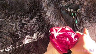 Verwöhnte Stieftochter verprügeln, weil sie in allen Fächern versagt hat